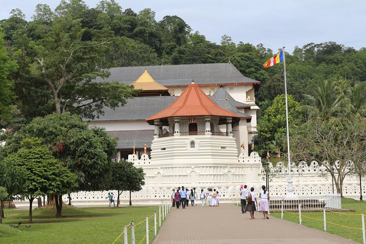Kandy Temple 